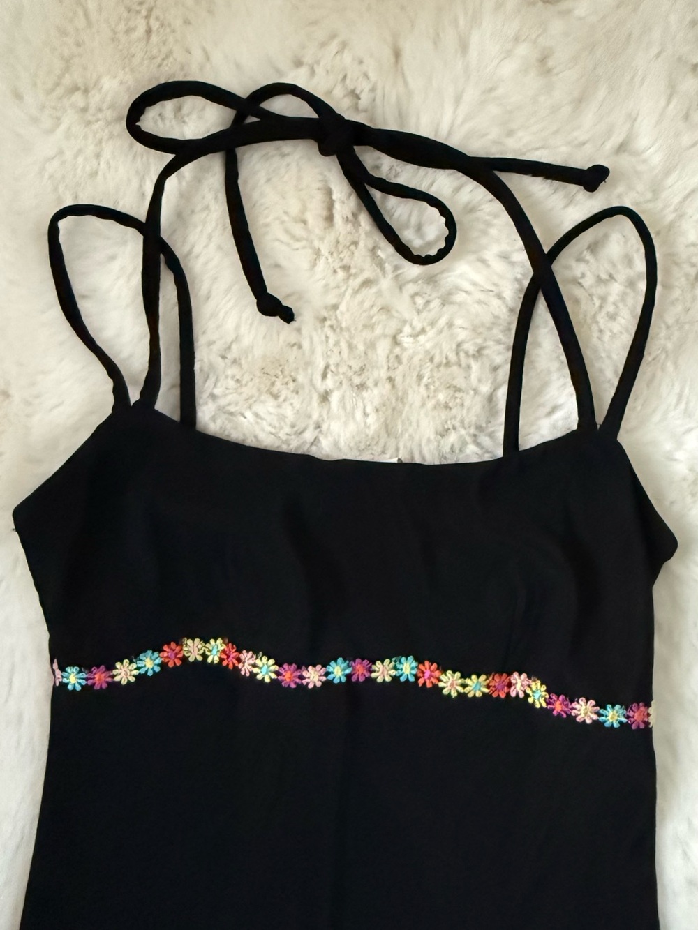 City Triangles Vintage Y2K Slinky Black Mini Dress Floral Detail Small - Picture 7 of 7